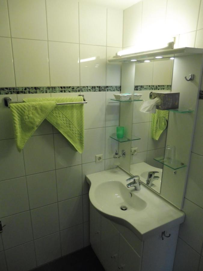 Hotel Gasthof Zum Engel - Gaestehaus Kunzelsau Ngoại thất bức ảnh