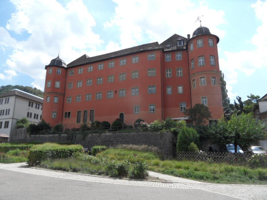 Hotel Gasthof Zum Engel - Gaestehaus Kunzelsau Ngoại thất bức ảnh