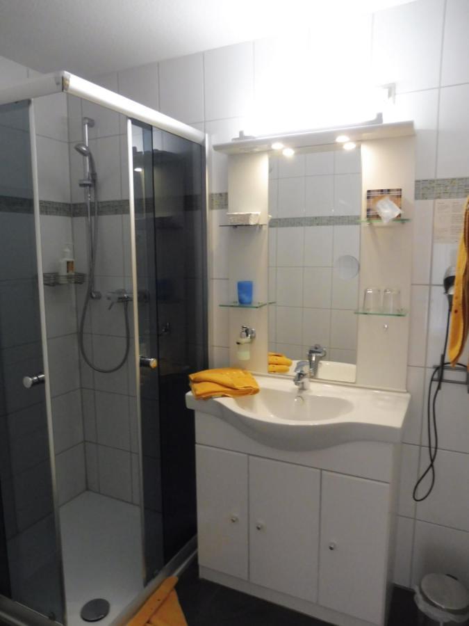 Hotel Gasthof Zum Engel - Gaestehaus Kunzelsau Ngoại thất bức ảnh